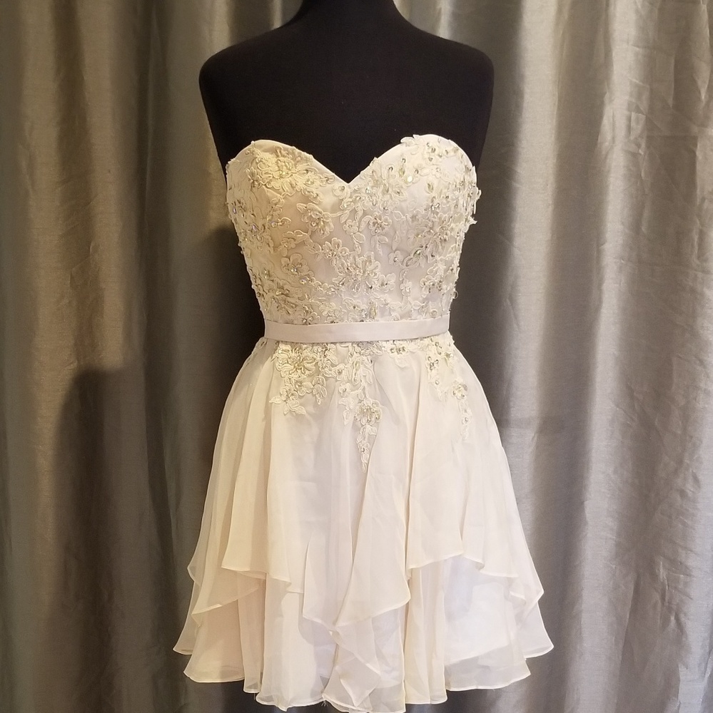 Dama dress